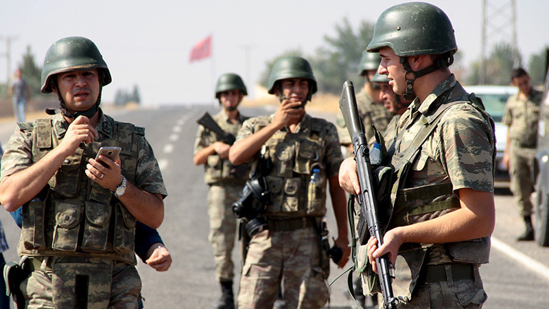 Четверо турецких военнослужащих ранены в результате нападения на севере Сирии