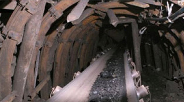 В результате обвала в турецкой шахте один шахтер погиб и один ранен