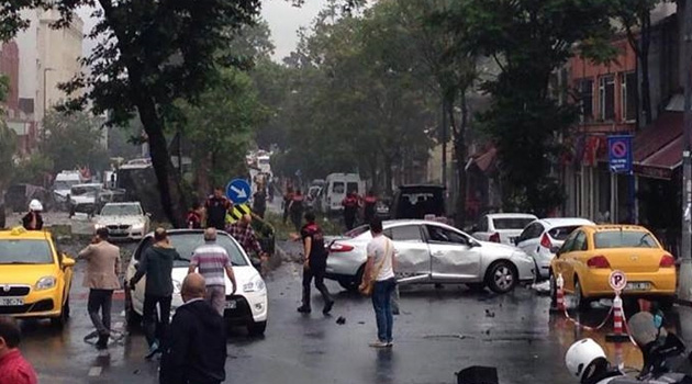 Несколько человек ранены в результате взрыва в Стамбуле