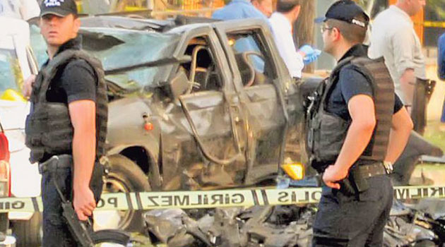 В результате взрыва на юго-востоке Турции погибли четыре человека