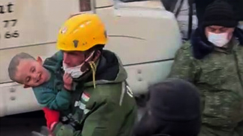 Спасатели из Таджикистана в Турции спасли трехлетнего мальчика, проведшего под завалами 158 часов