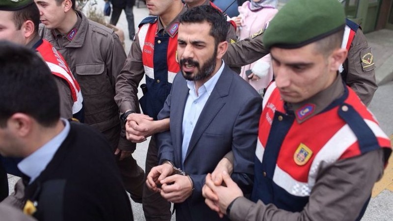 В Турции журналиста Барансу приговорили к 17 годам тюрьмы