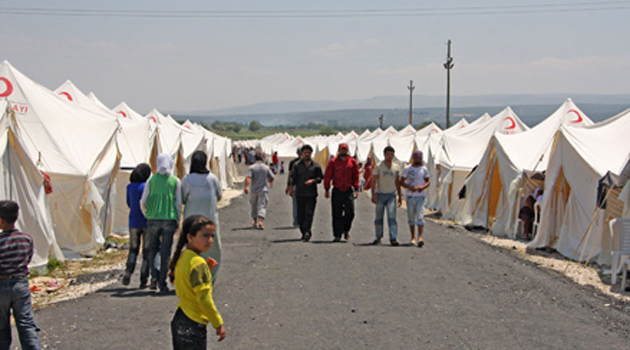 МИД РФ: Более 80 тыс. беженцев переехали из Турции на север Сирии