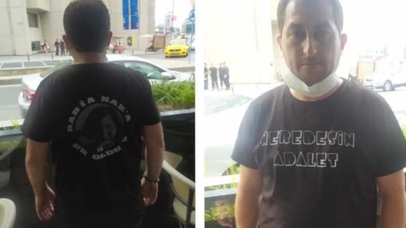 В Турции полиция задержала мужчину за футболку с требованием правосудия в отношении подозрительной смерти 11-летней дочери