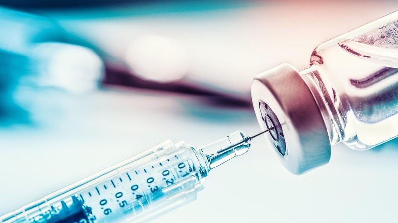 Исследование: 44% турок не доверяют вакцине от COVID-19