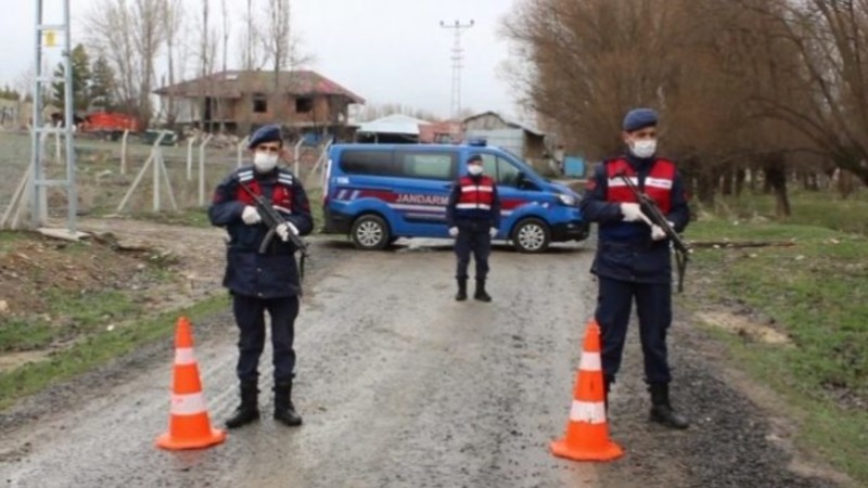 СМИ: В Турции в связи с распространением коронавируса в ряде деревень объявлен карантин