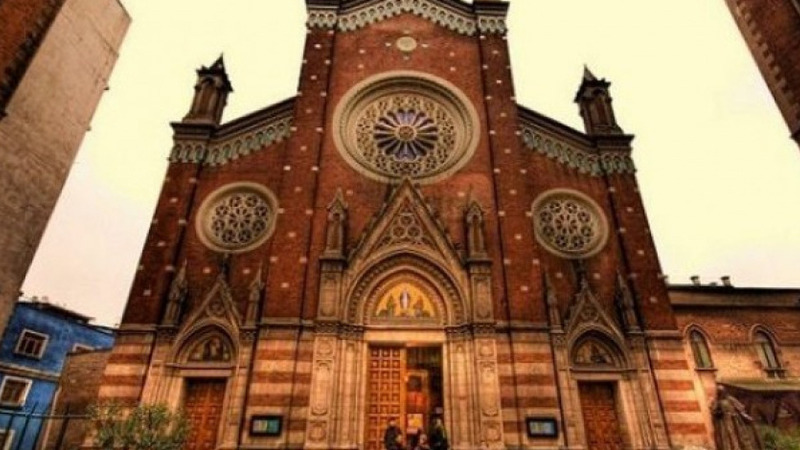 СМИ: В Турции знаменитая Стамбульская католическая церковь выставлена на продажу
