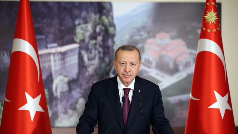 Эрдоган: Одна из турецких вакцин от коронавируса будет испытываться на людях