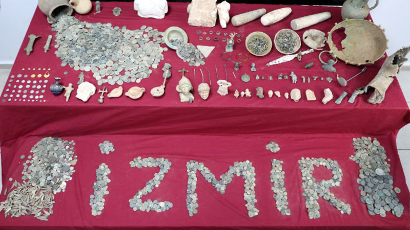 В Турции предотвратили кражу около 65 тыс. исторических артефактов