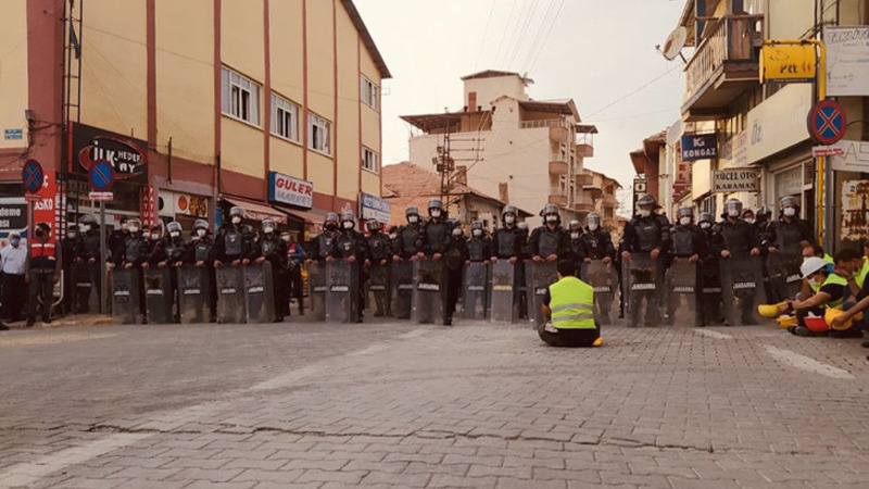 В Турции шахтёры продолжают марш протеста