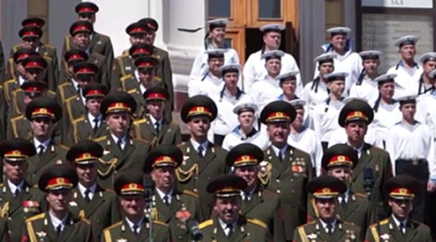 «Поющее оружие» Шойгу: впервые в новейшей истории России проходит конкурс военных ансамблей