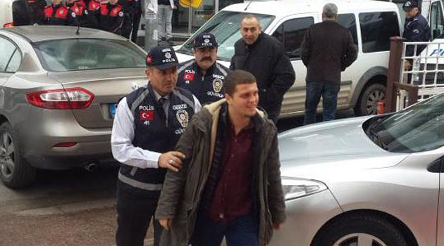Студента арестовали за  слоган  «Эрдоган — вор и убийца»