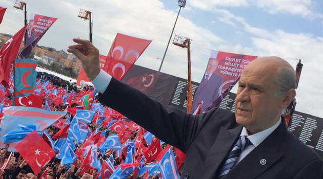 Бахчели назвал референдум поворотным моментом развития Турции