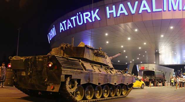 В Анкаре срубят сотни деревьев для музея переворота