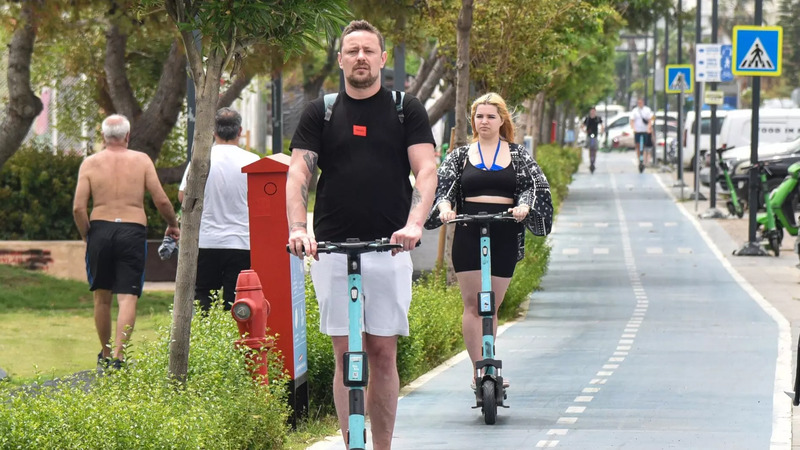 Эксперты предлагают решить проблему пробок в Стамбуле с помощью микромобильности