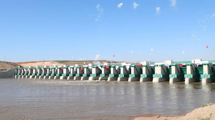 Запасы воды в Стамбуле достигли опасно низкой отметки — 21,5%