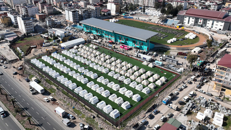 Спустя 3 года после землетрясения в Турции сохраняются проблемы с продовольствием жильем и медициной