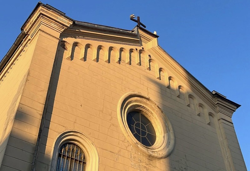 Суд в Турции приговорил троих обвиняемых по делу о нападении на церковь в Стамбуле к двум пожизненным срокам