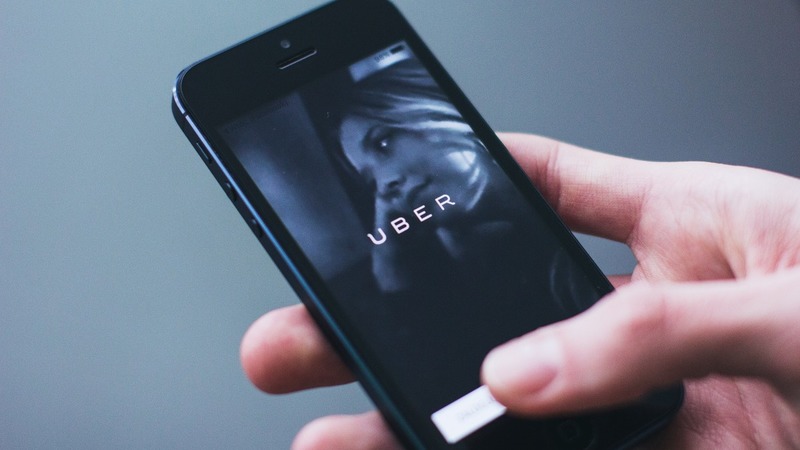 Таксисты в Аланье проголосовали против онлайн-сервисов Uber и Yandex Go