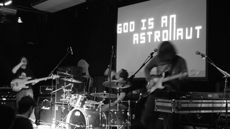 Ирландской группе God Is an Astronaut сообщили об отмене концерта после прибытия в Стамбул