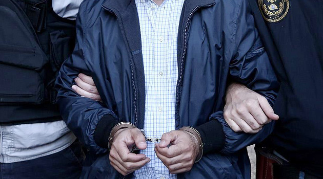 В Измире турецкая полиция задержала шесть журналистов, в том числе одного корреспондента Gazete Duvar