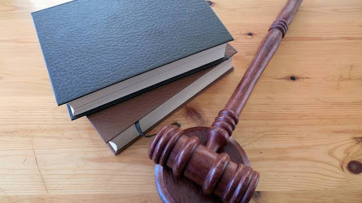 Суд в Стамбуле освободил под подписку 11 задержанных за призыв к экономическому бойкоту