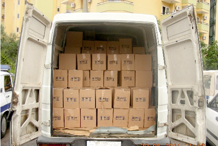 Полиция Антальи изъяла около 1,5 тысяч коробок с поддельным алкоголем
