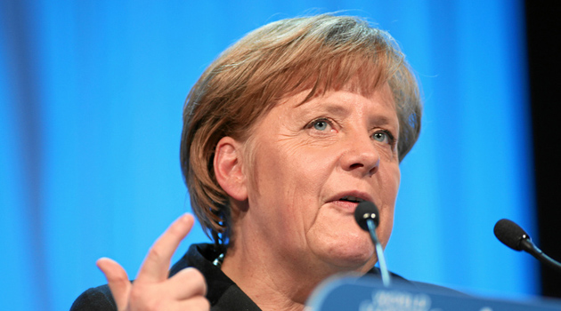 Немецкий сатирик подал в суд на Меркель из-за её критики стиха об Эрдогане