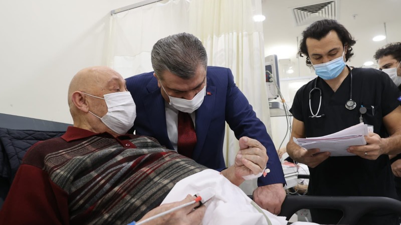 В Турции COVID-19 заразилось рекордное число людей — 74 тыс. 266