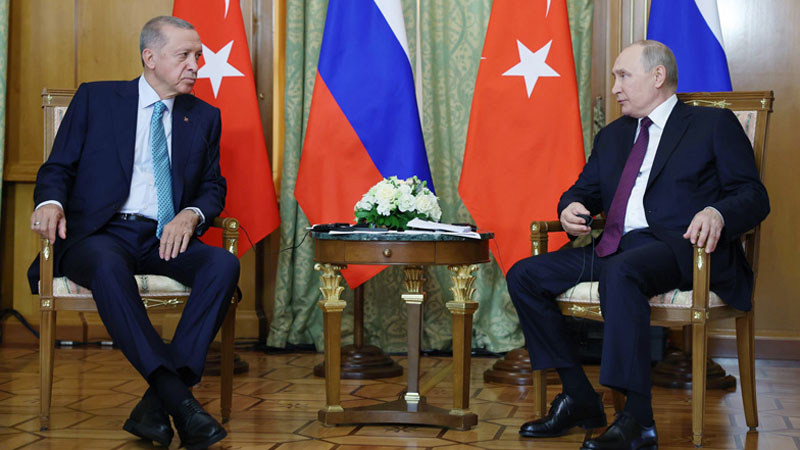 Кремль назвал конструктивной первую часть переговоров Путина и Эрдогана