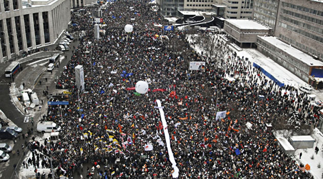 Митинг на проспекте Сахарова прошел мирно: В акции протеста приняли участие около 30 тысяч человек