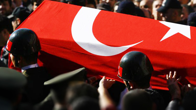 Минобороны: Два турецких солдата погибли при обстреле с территории Сирии