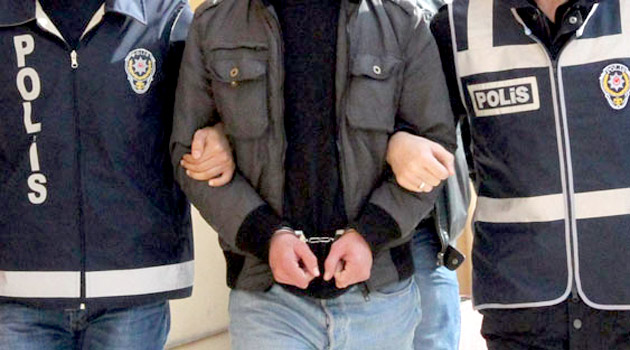 Полиция Турция задерживает сотрудников Минэнерго и Минобразования