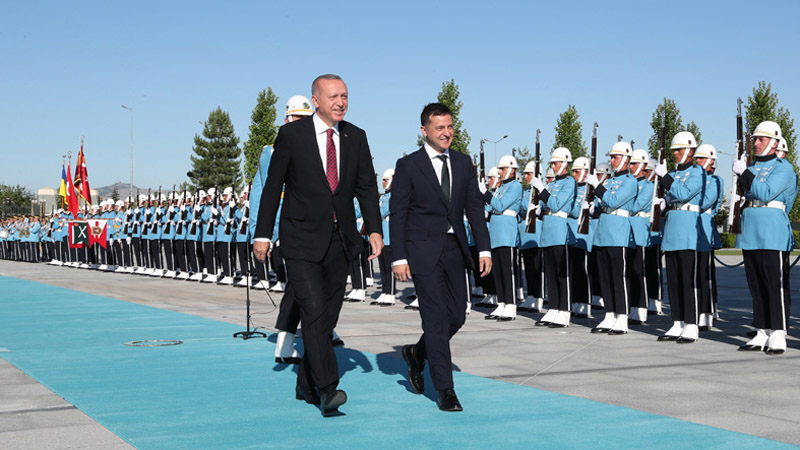 Эрдогана предложил провести переговоры президентов России и Украины в Турции