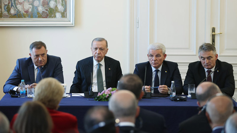 Эрдоган пригрозил Греции ответом на провокации в Эгейском море