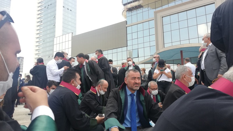 Турецкая полиция остановила марш протеста ассоциаций адвокатов в Анкаре