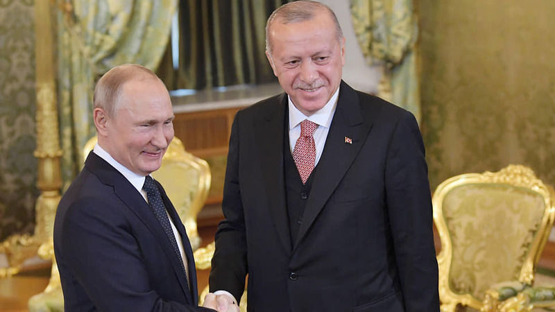 WSJ считает, что Эрдоган должен понести наказание за то, что выбрал Путина вместо НАТО