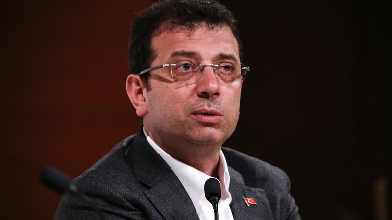 Мэр Стамбула заявил о необходимости смены руководства НРП после поражения на выборах