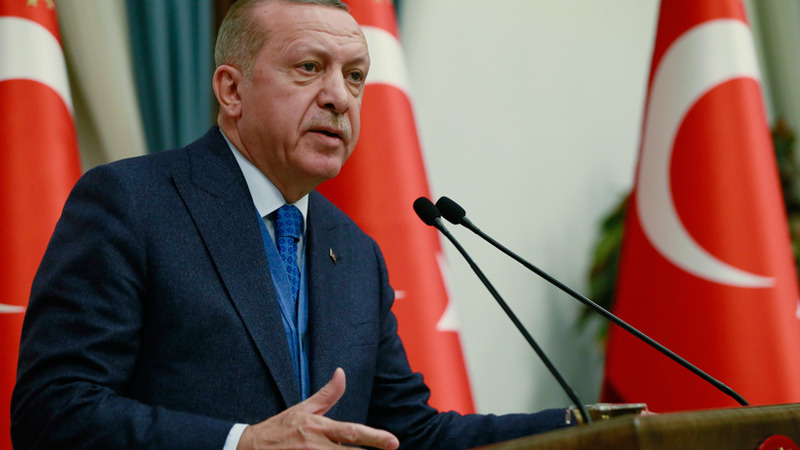 Эрдоган заявил, что Турция будет вести борьбу с террористами в Сирии вместо США