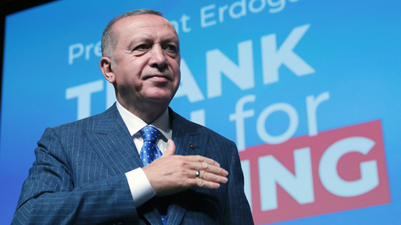 Опрос общественного мнения показывает, что поддержка Эрдогана составляет 39,1%