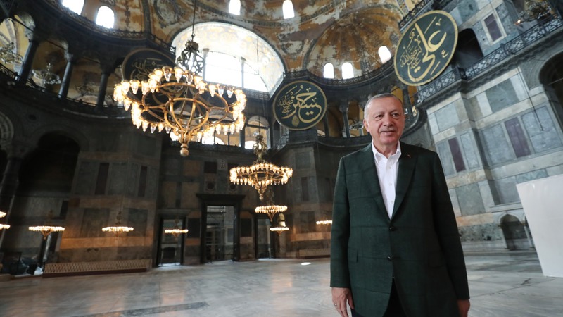Эрдоган посетил собор Святой Софии в преддверии открытия мечети