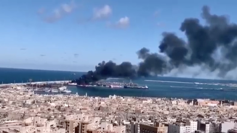Турция опровергла информацию об уничтожении турецкого судна при атаке в Триполи