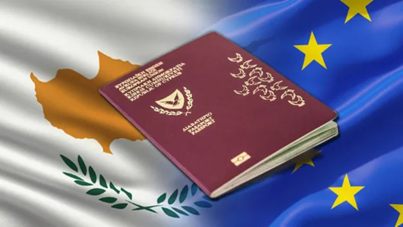 Греческий Кипр намерен аннулировать паспорта официальных лиц киприотов-турок