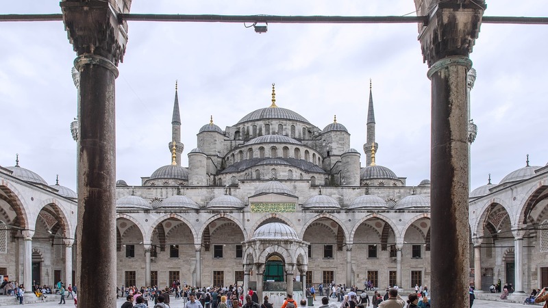 Турция стремится «сорвать цепи» с исторического собора Святой Софии
