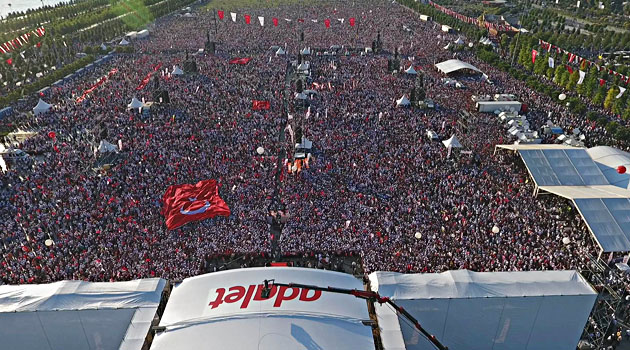 Губернатор Стамбула: В «Митинге справедливости» приняли участие порядка 175 тыс. человек