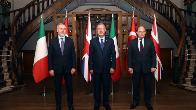 Министры обороны Турции, Италии и Великобритании обсудили в Стамбуле Украину