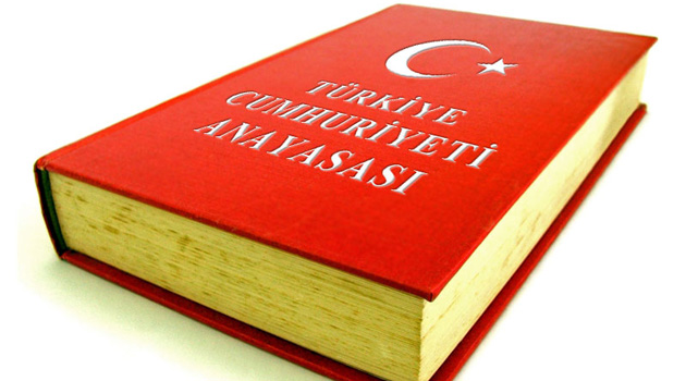Группа турецких интеллектуалов против исключения из конституции «турецкого народа»