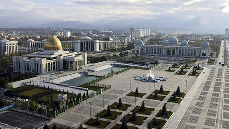 Ашхабад готовится принять саммит Туркмении, Азербайджана и Турции