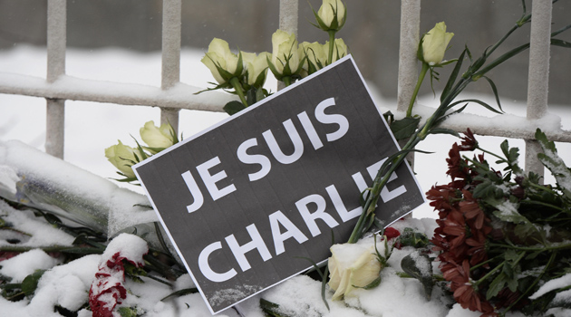 Турецкий суд запретил доступ к вебсайтам, опубликовавшим обложку Charlie Hebdo 