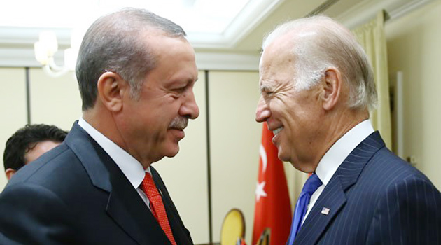 «Эрдоган: США доставляют оружие сирийским курдам и ИГИЛ»